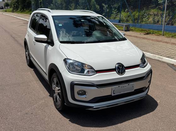 VOLKSWAGEN CROSS UP 1.0 TSI 12V FLEX 4P MANUAL